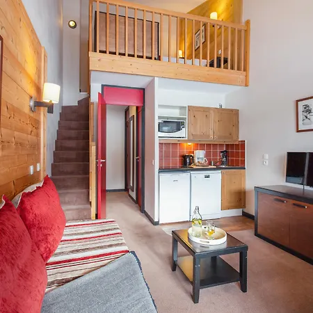 Pierre & Les Nereides Aparthotel 3*