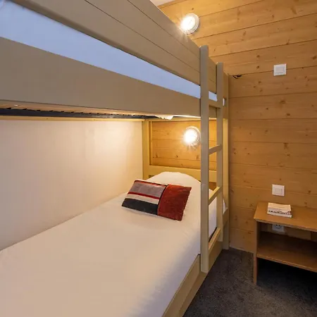 Pierre & Les Nereides Apartmanhotel 3*
